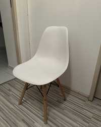 Komplet krzeseł 4 krzesła nowoczesne białe w stylu skandynawskim