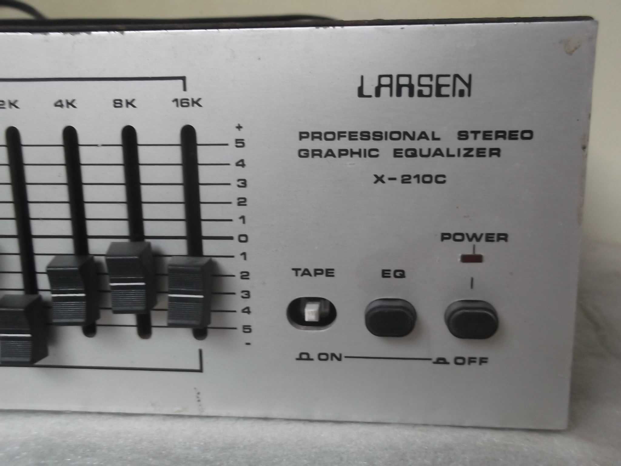 Larsen -  Stereo graphic equalizer