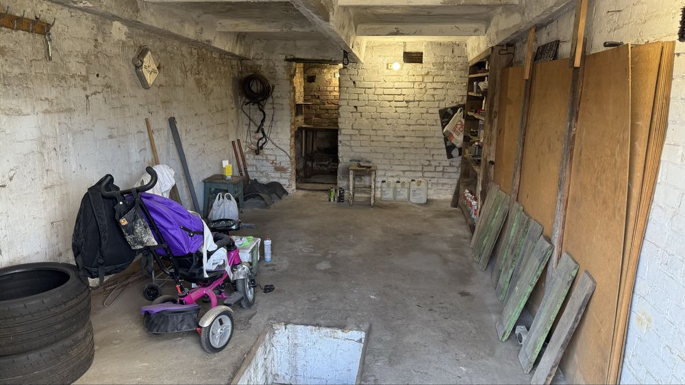 Гараж на Боженка