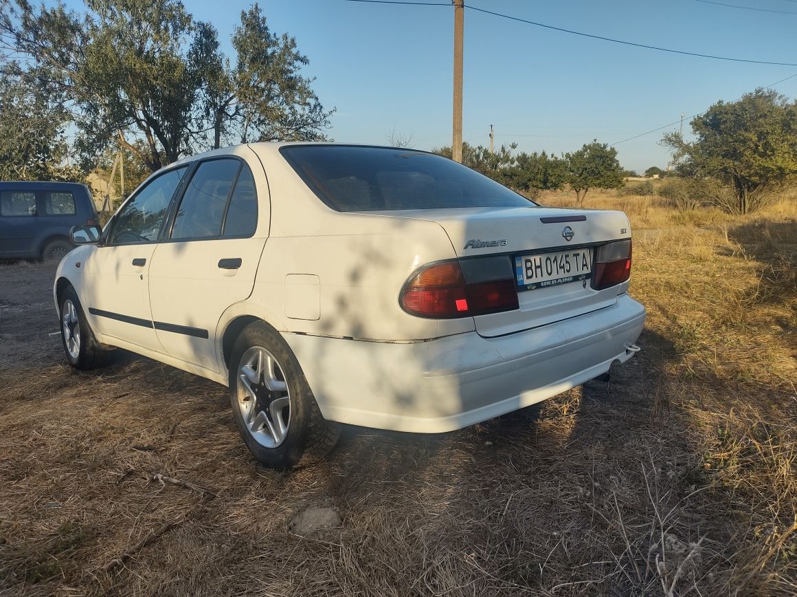 Nissan Almera n15 1.4 бензин