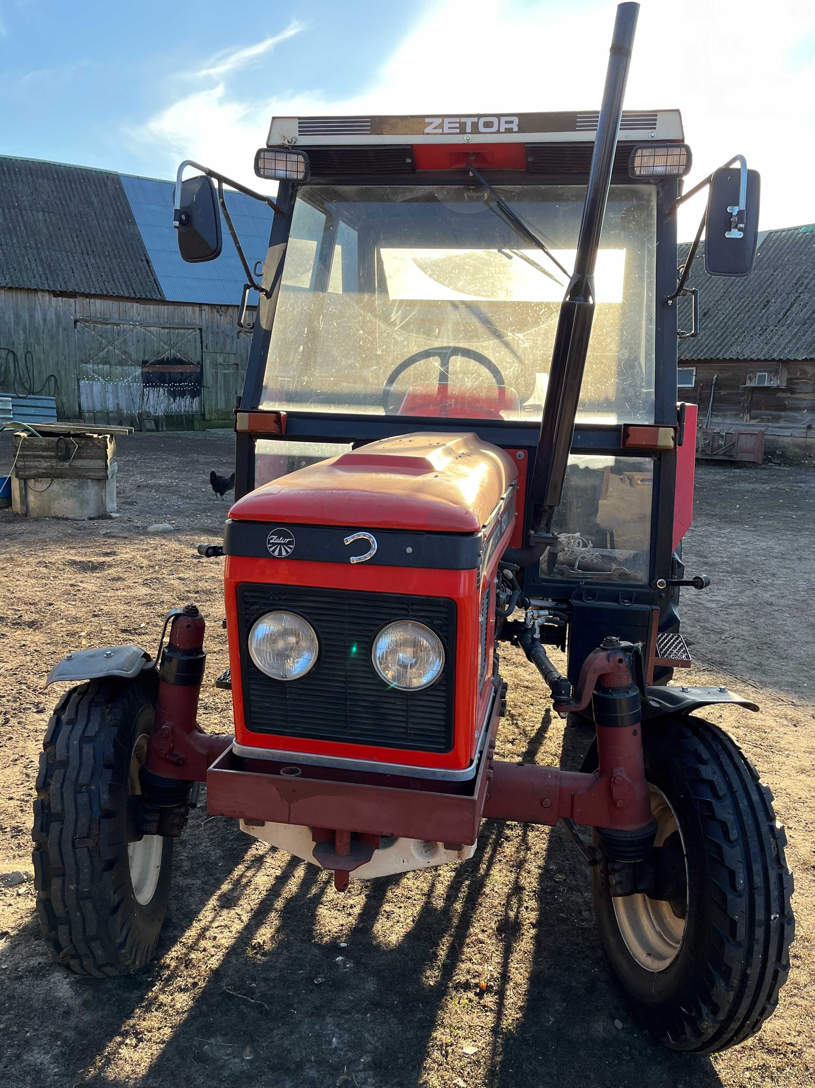 Ciągnik traktor Zetor 6011