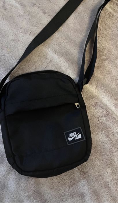 Torebka nike w idealnym stanie