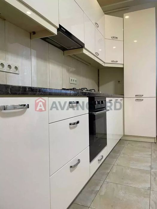 Сдам 2-х комн, ЖК Набережный Квартал, этаж 2/12, Современный ремонт!