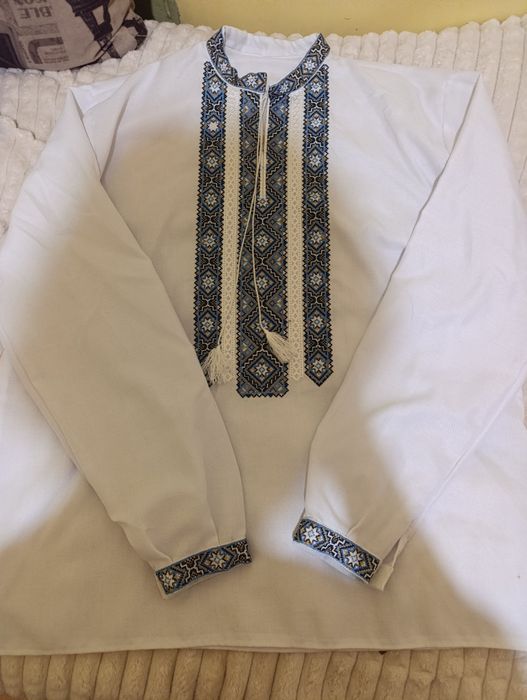 Вишита сорочка чоловіча 43 розмір.вишиванка.