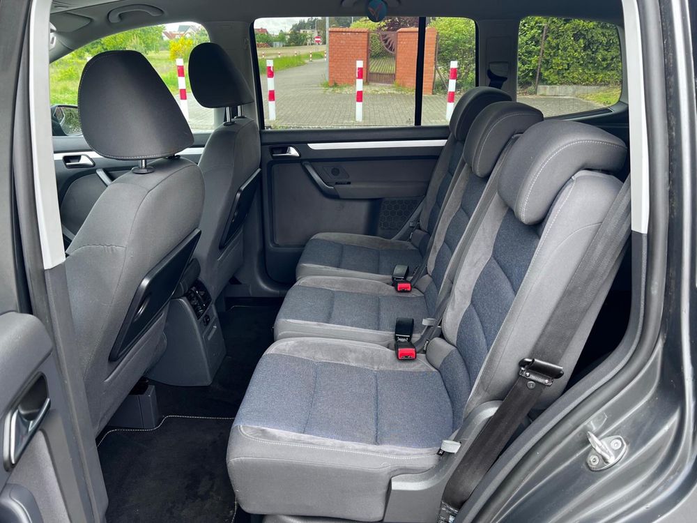 Volkswagen Touran 2.0 TDI 140 KM | Park Assist | Navi | 2011r