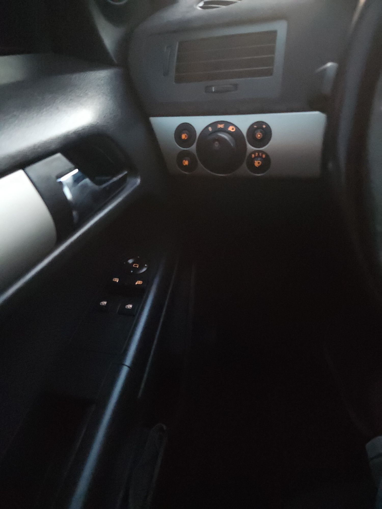 Opel Astra H 1.6 Автомат