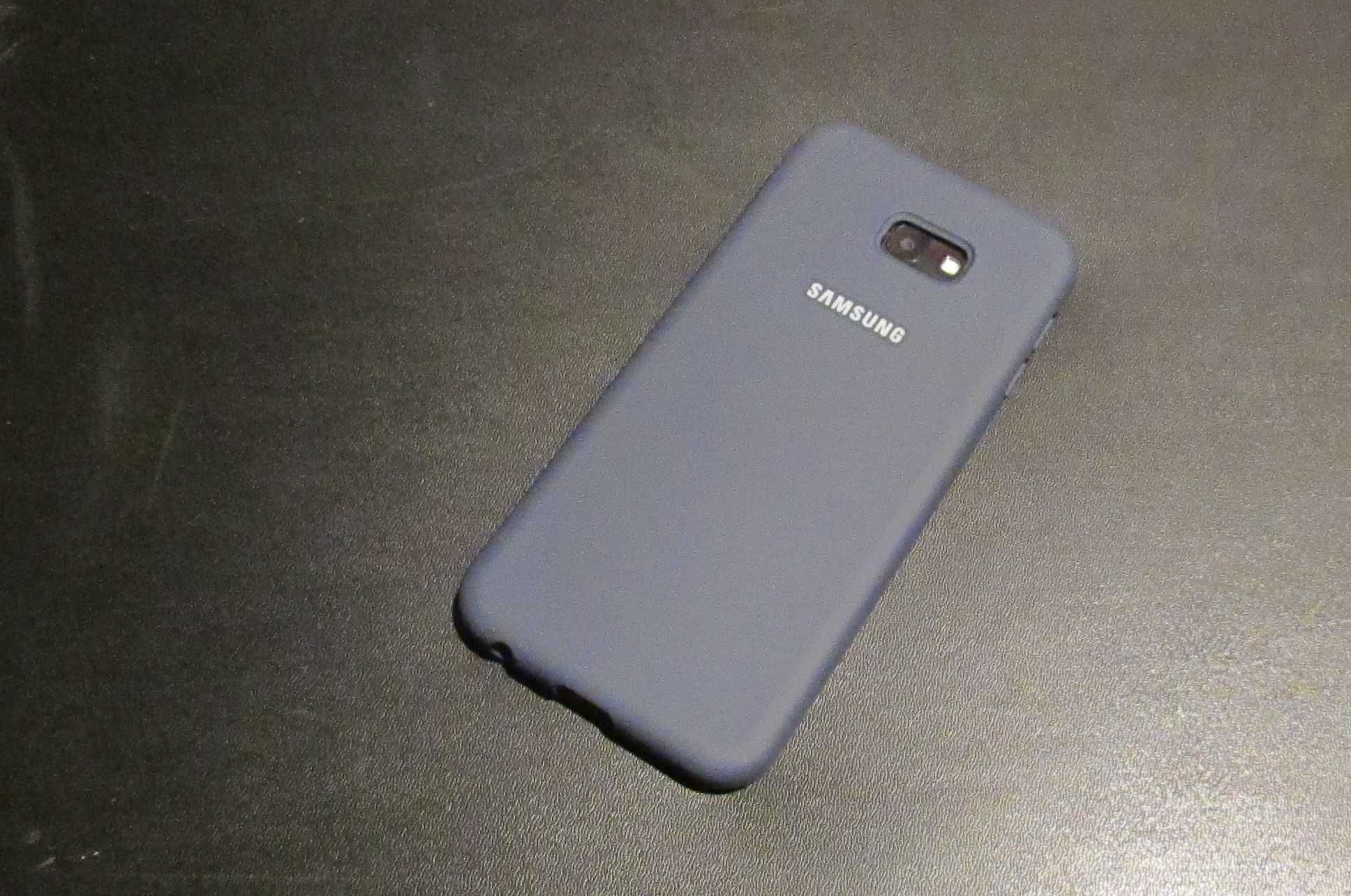 Смартфон Samsung Galaxy J4+ 2GB/32GB NFC