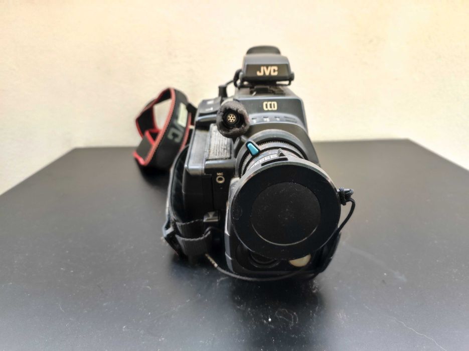 Máquina de Filmar JVC GR-S70