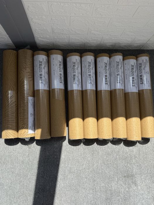 Шпалери  jealous walls