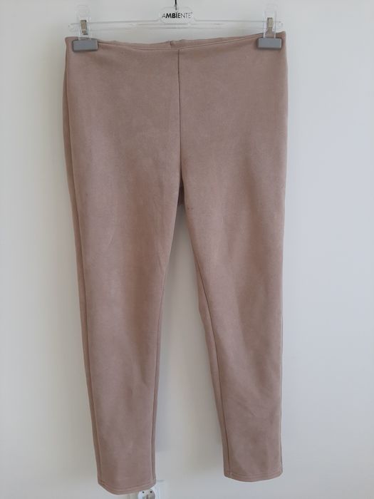 Beżowe legginsy rozmiar M