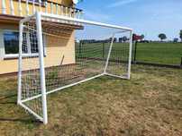 Bramka piłkarska,futbolowa 4m x 2m z siatką.Bardzo solidna. Na prezent