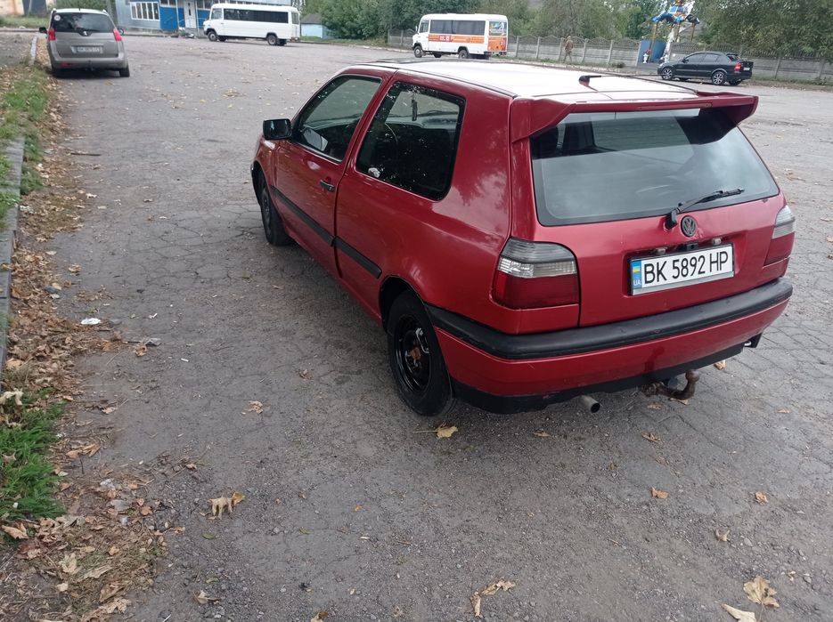 Автомобіль гольф 3