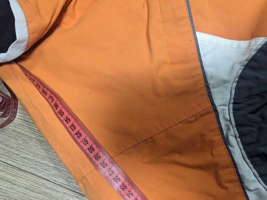 Лижна куртка розмір m