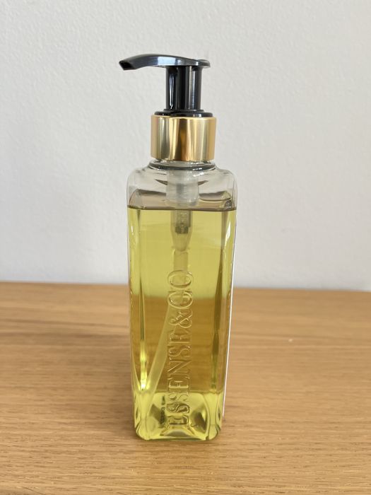 Oriflame Żel do mycia rąk i ciała lemon  i Tonka Essense&Co. 300ml