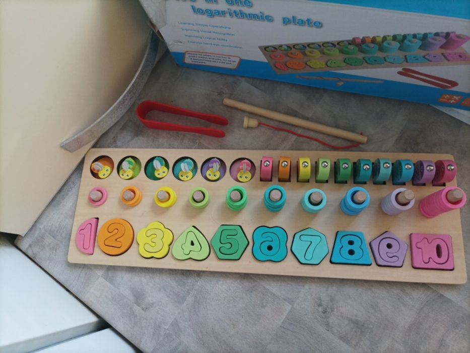 Розвиваюча логічна гра-сортер