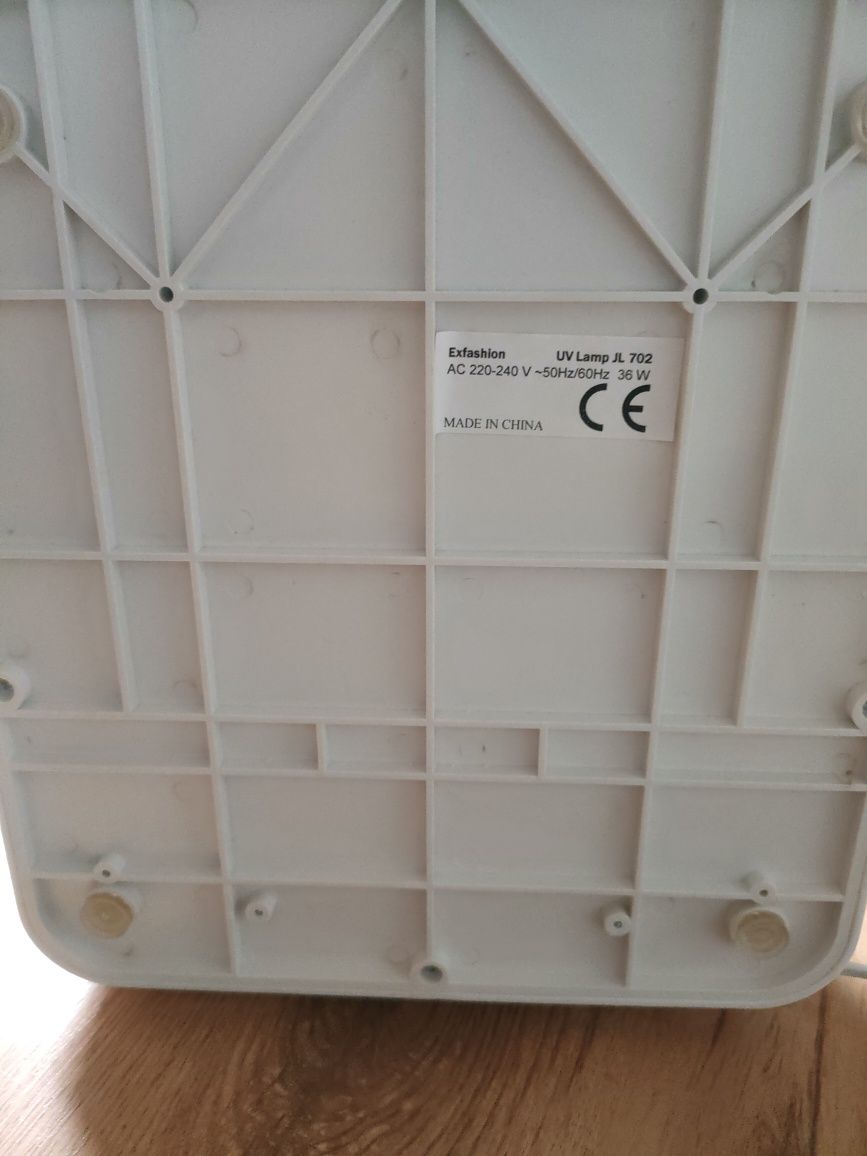 Lampa do paznokci UV