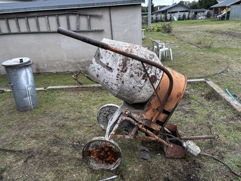 Betoniarka 380V/400V mocna 250l+