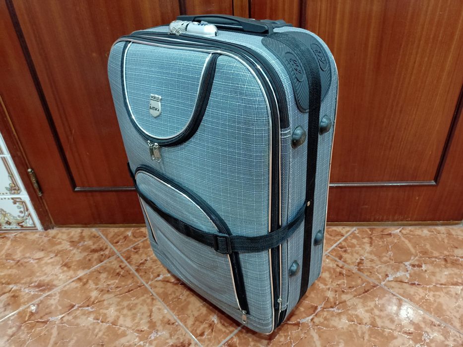 Mala malas de porão até 23 kg viagem casa quarto apartamento vivenda.