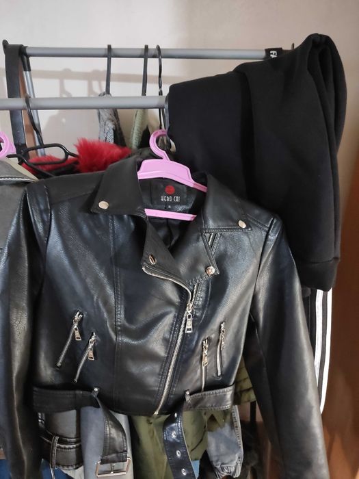 Продам куртку бомбер