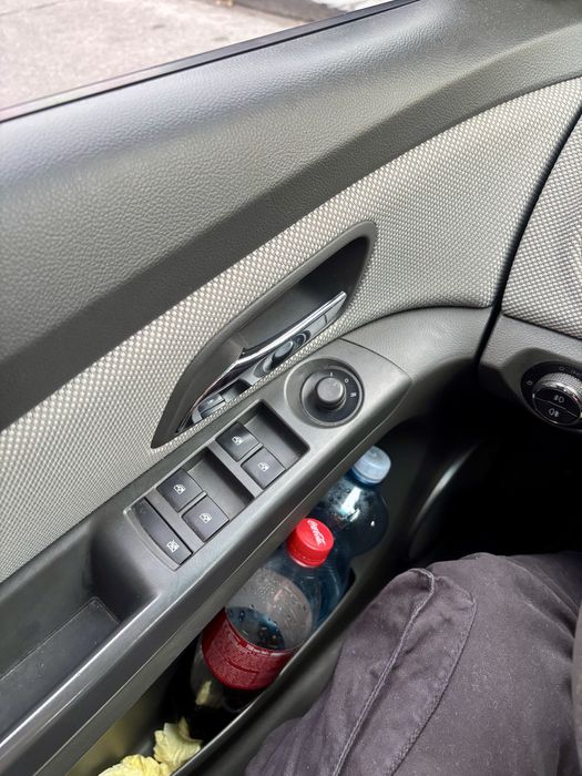 Chevrolet cruze 1,6 124 к.с. 2010