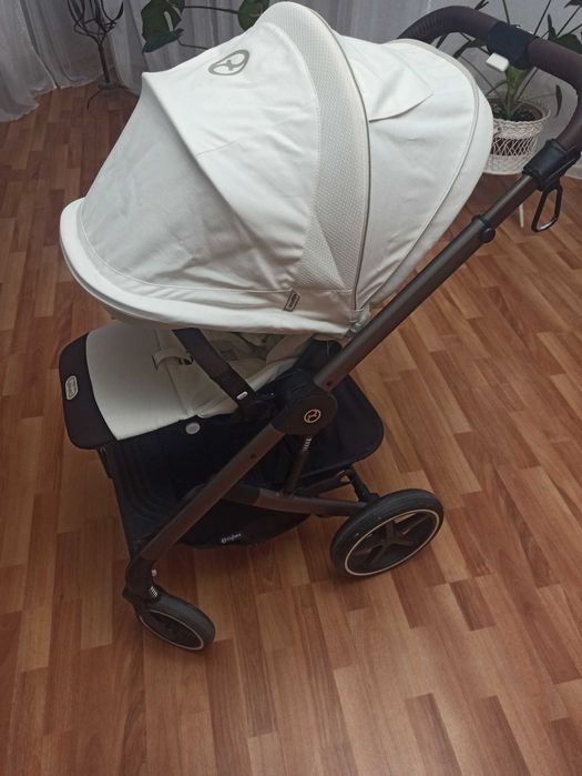 Cybex balios s lux 2.0