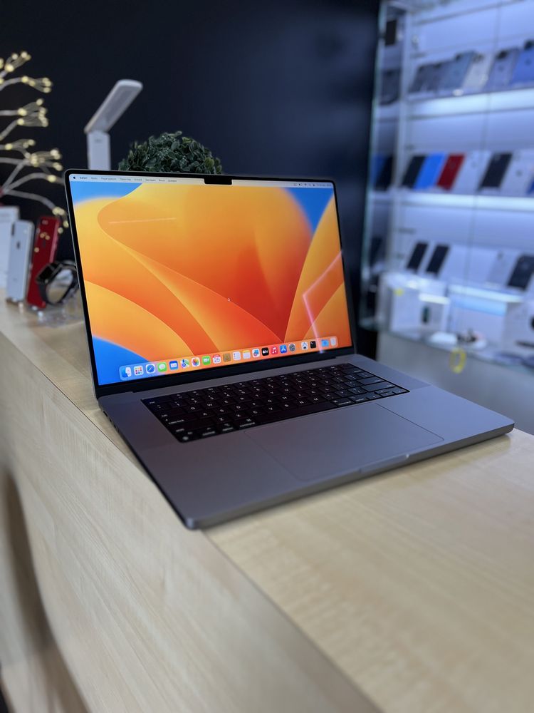 Apple MacBook Pro 16.2” 2021 M1 Pro/16/512 новий! +страховка