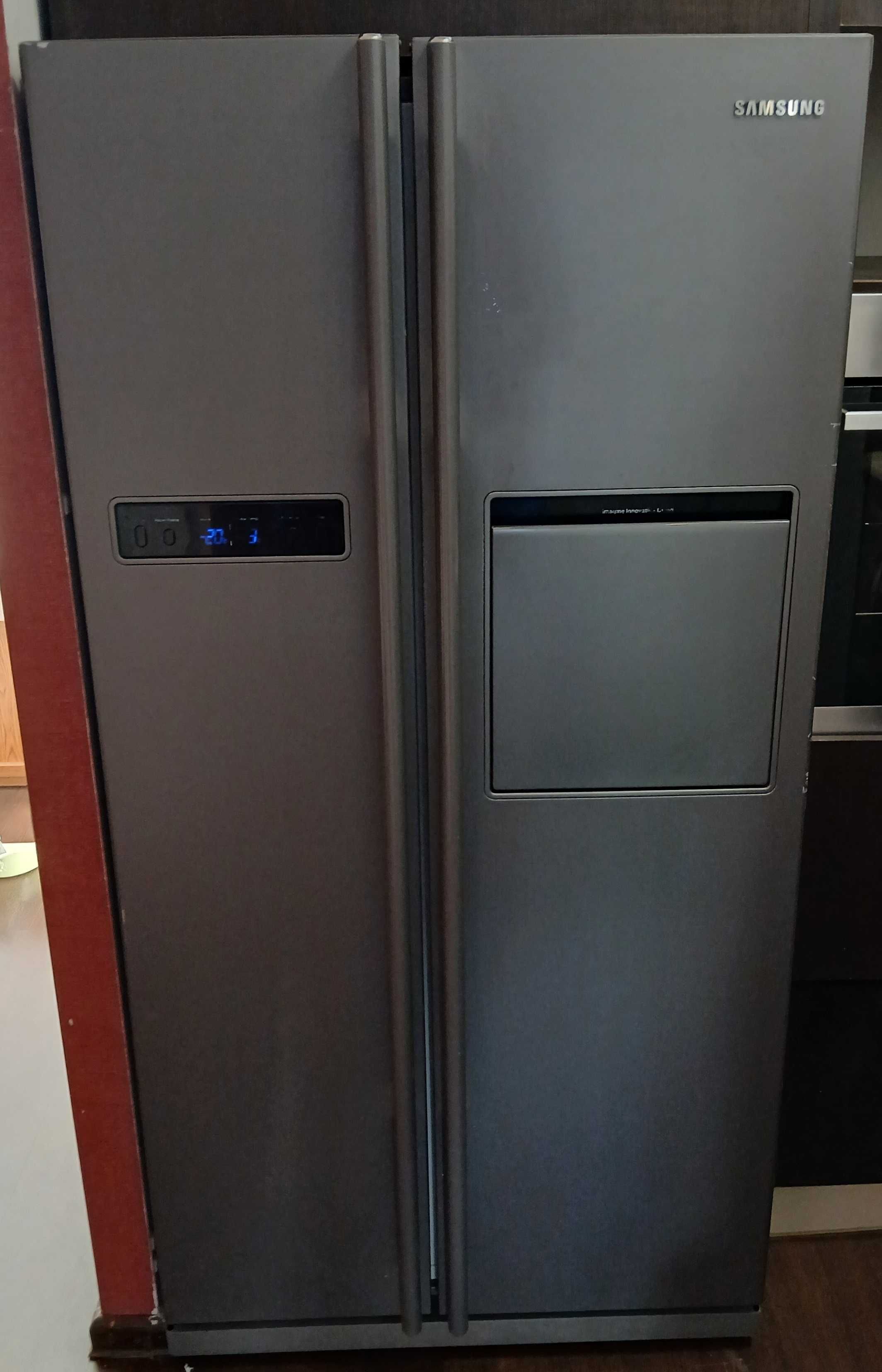 Lodówka Samsung RS20VRHS