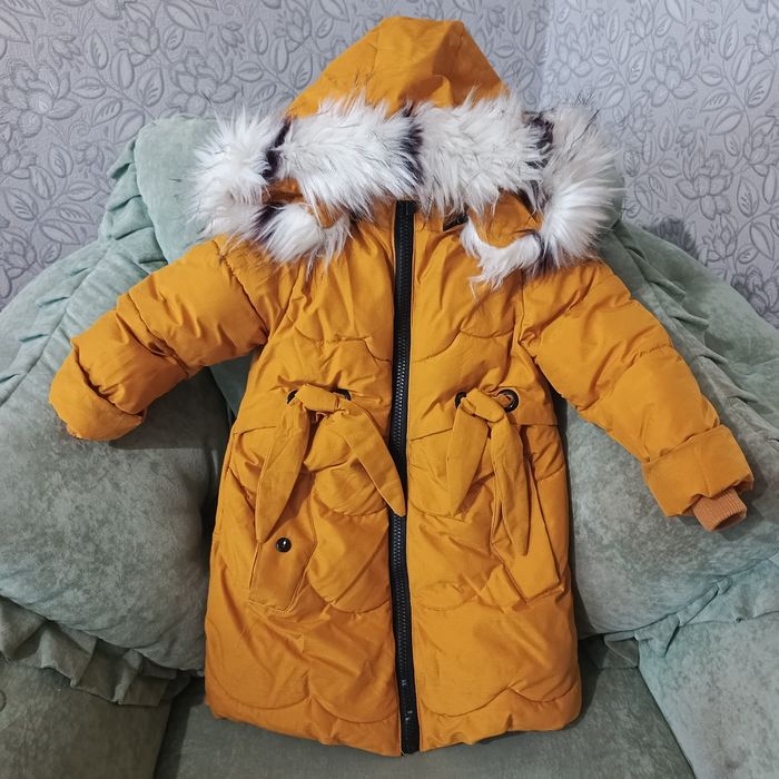 Зимова тепла куртка, курточка на дівчинку