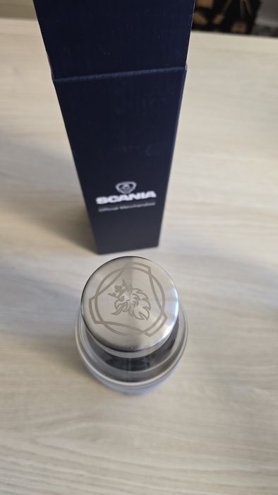 Butelka na wodę w gumowym etui, Oryginalna z kolekcji Scania