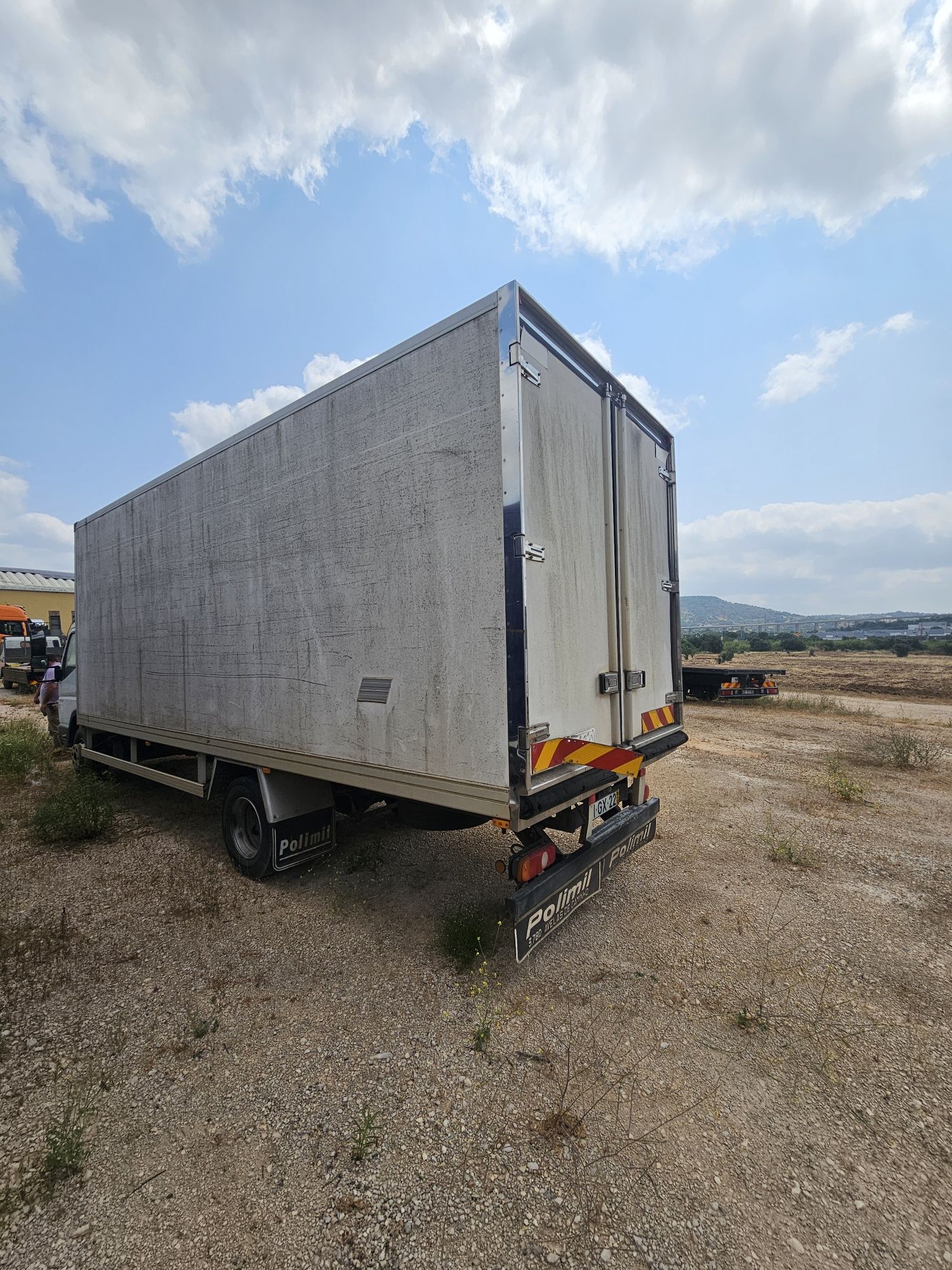 Mitsubishi Canter 9c18