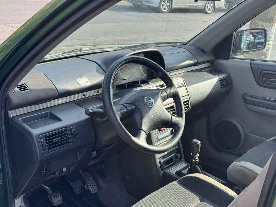 Niccan X-Trail 2.2D 6-ступка!!!