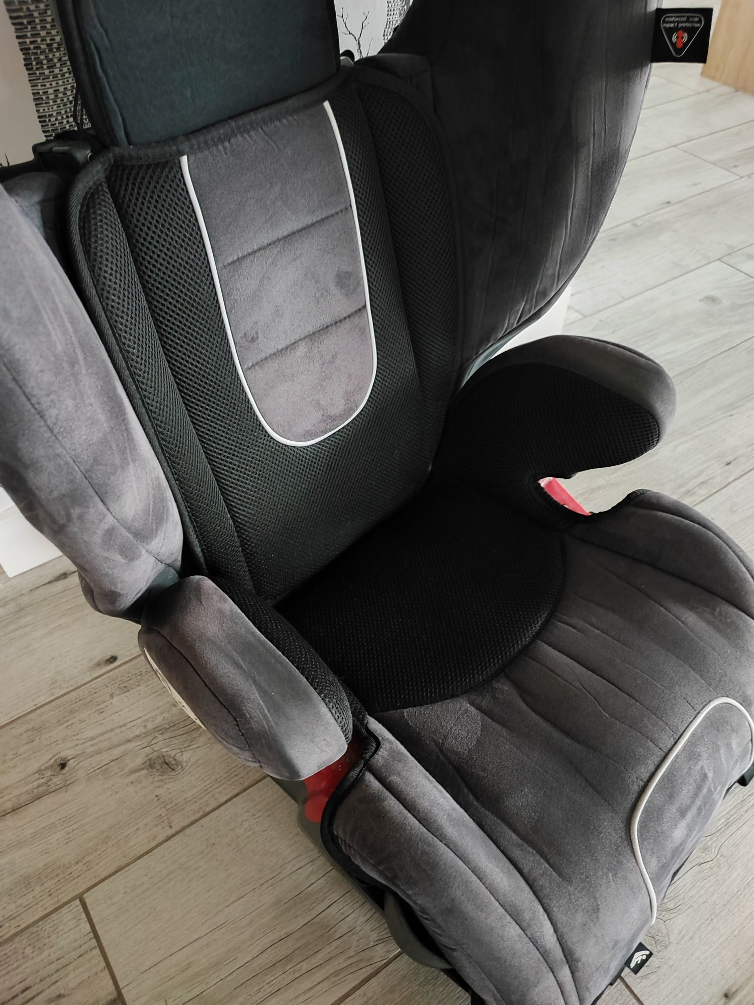 Fotelik Monterey 2 Diono 15-36 kg ISOFIX