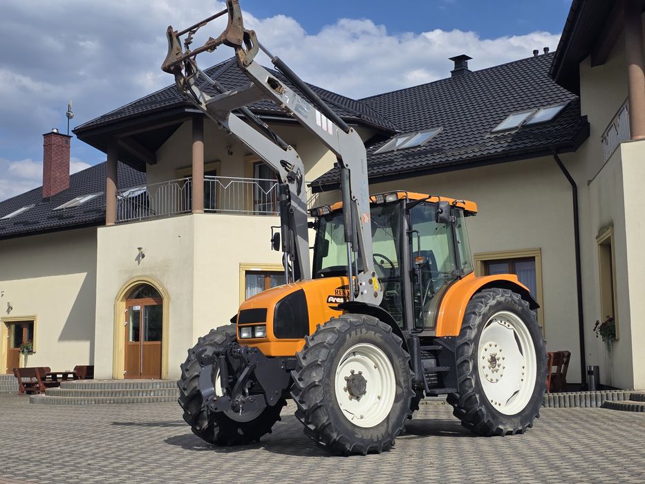 Ciagnik RENAULT ARES 566 BIEGI PEŁZAJĄCE TUR TUZ 4X4 stan b.dobr claas