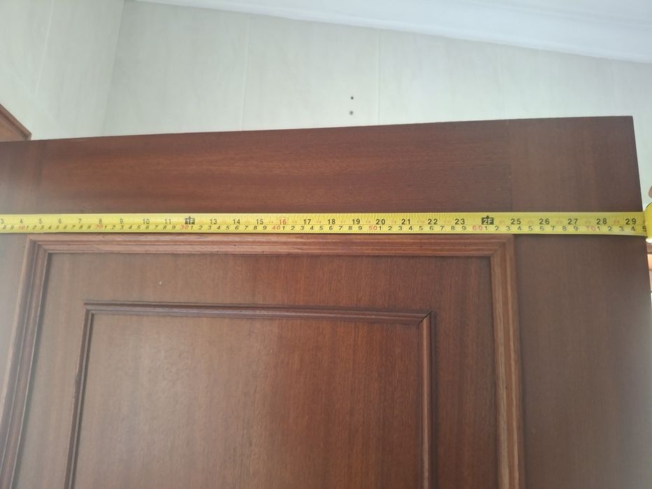 Porta de madeira completa