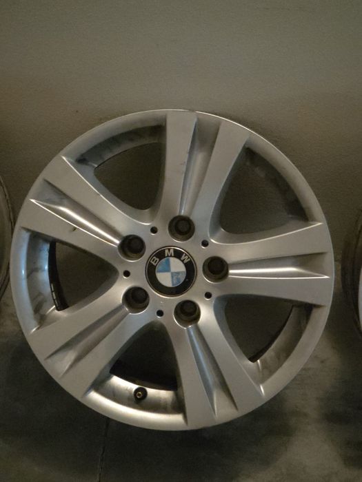 Vendo jantes bmw 16 mais pneus
