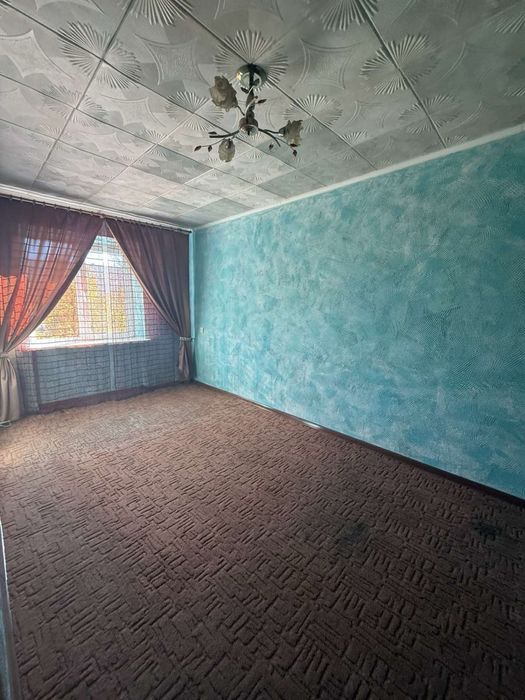 Продаж 2 кімнатної квартири на 2 поверсі