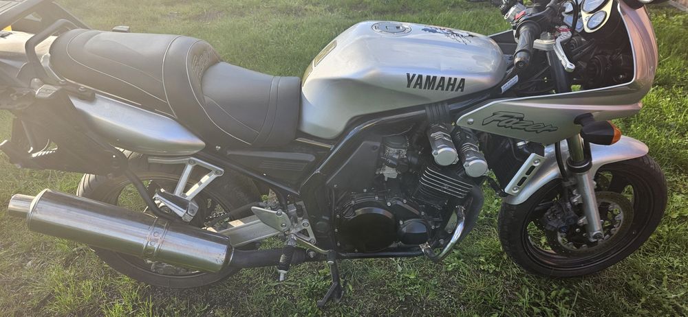 Yamaha fazer 2000r