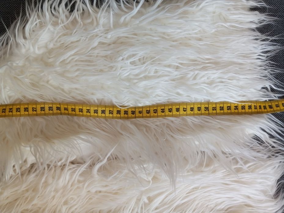 Biała kamizelka z futerkiem claire's