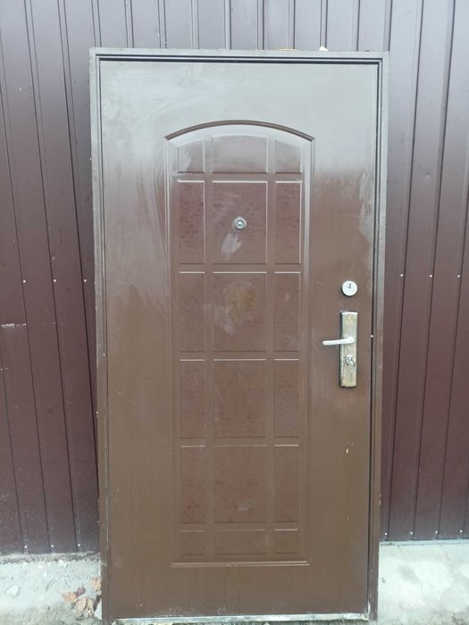 Drzwi  zewnętrzne na budowę