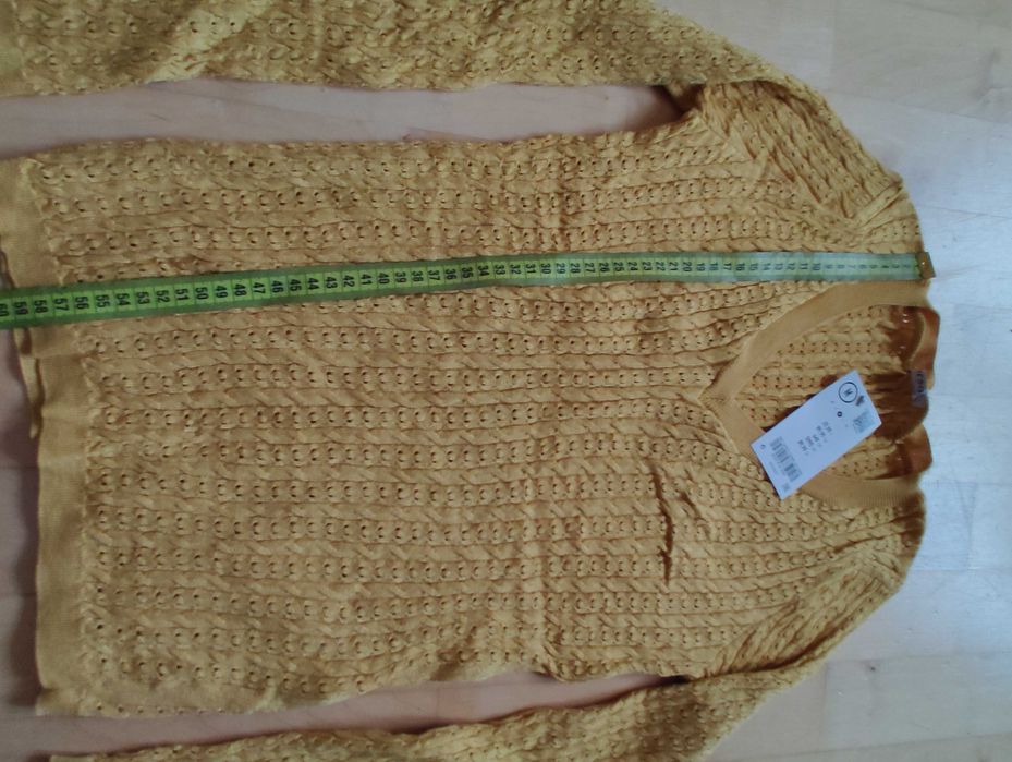 Nowy miodowy sweterek Orsay - r. M