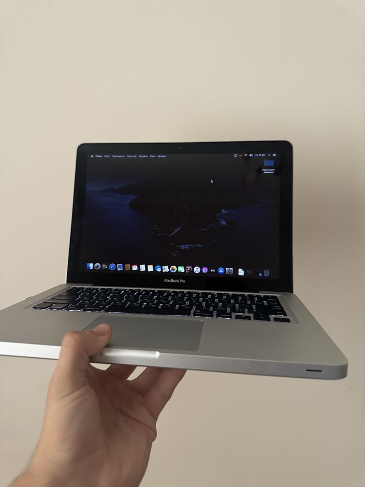 Macbook Pro 2012 в гарному стані для роботи та навчання