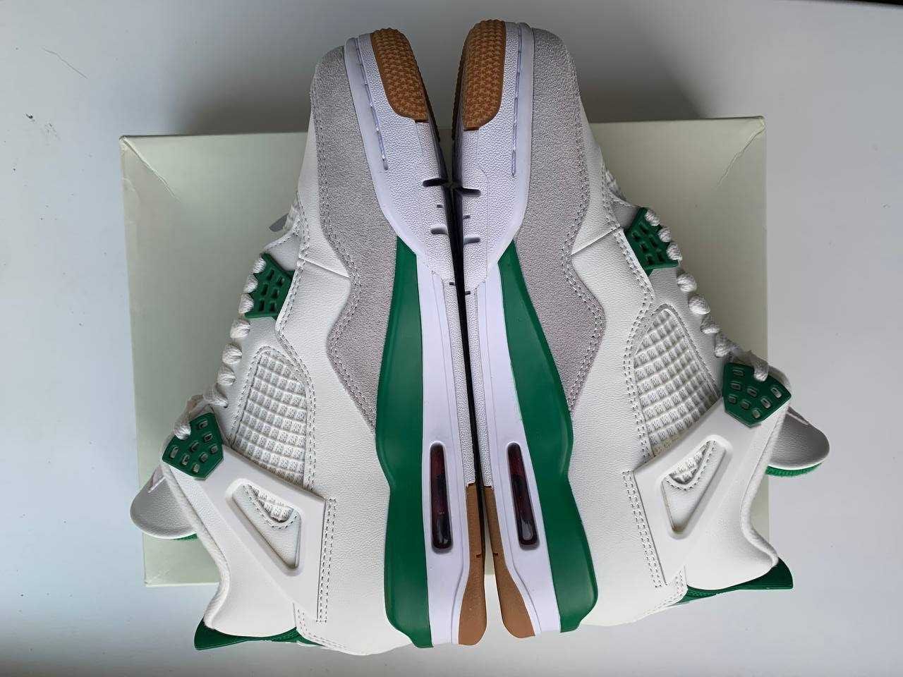 Кросівки Nike Air Jordan 4 Retro SB Pine Green