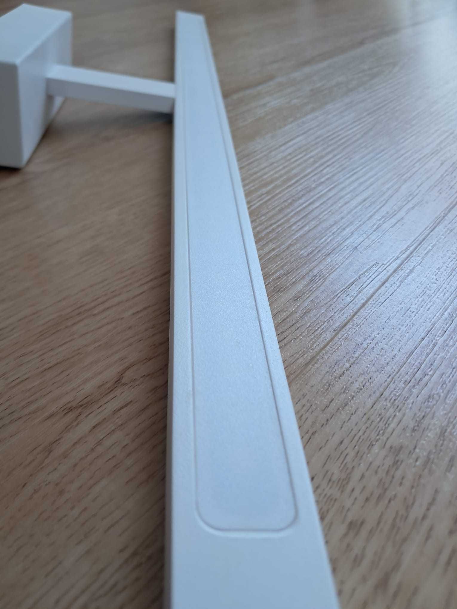 Nowy kinkiet łazienkowy, lampa nad lustro, 62 cm