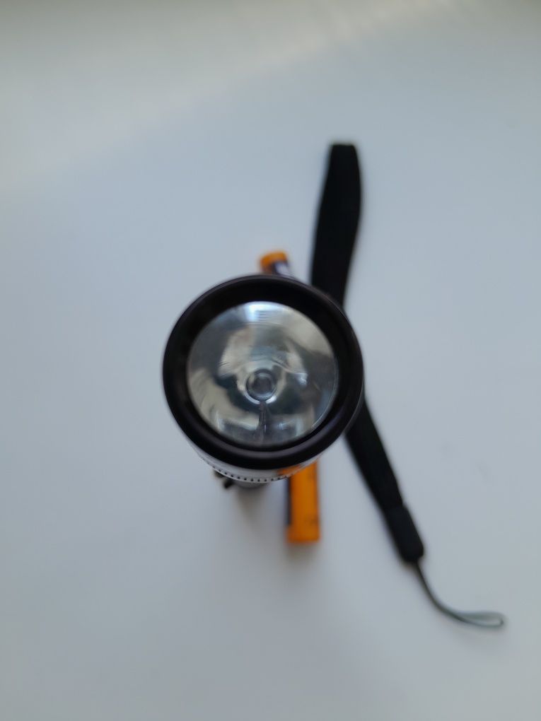 Фонарі maglite  mini 2AAA,inova,nite ize