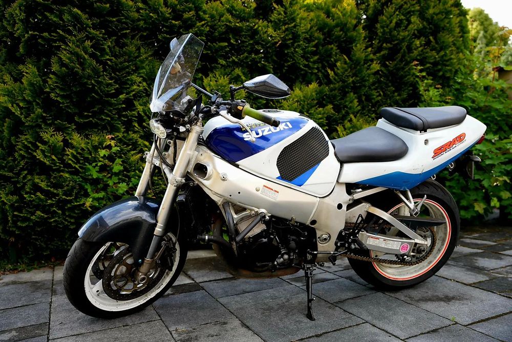 Suzuki GSX-R Suzuki GSX-R 750 SRAD - stan bardzo dobry FV