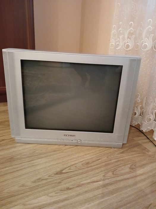 Телевізор самсунг