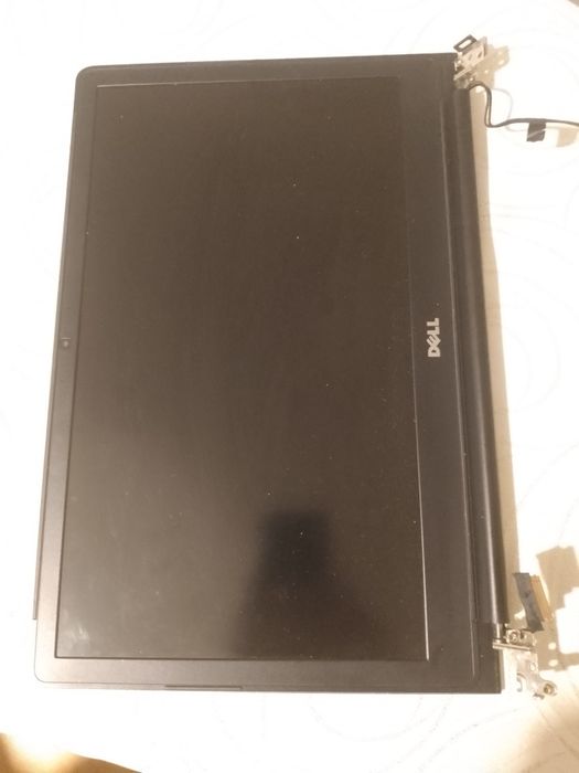Monitor Dell 	15.6 polegadas
