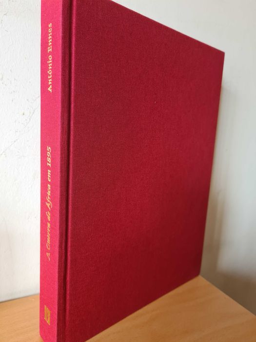 Livro "A Guerra em África em 1895" de António Ennes