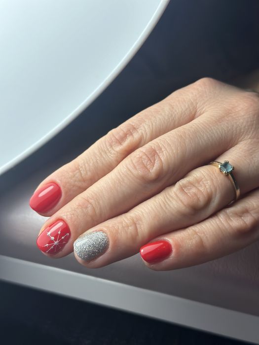 Paznokcie/Pedicure/Brwi REDA