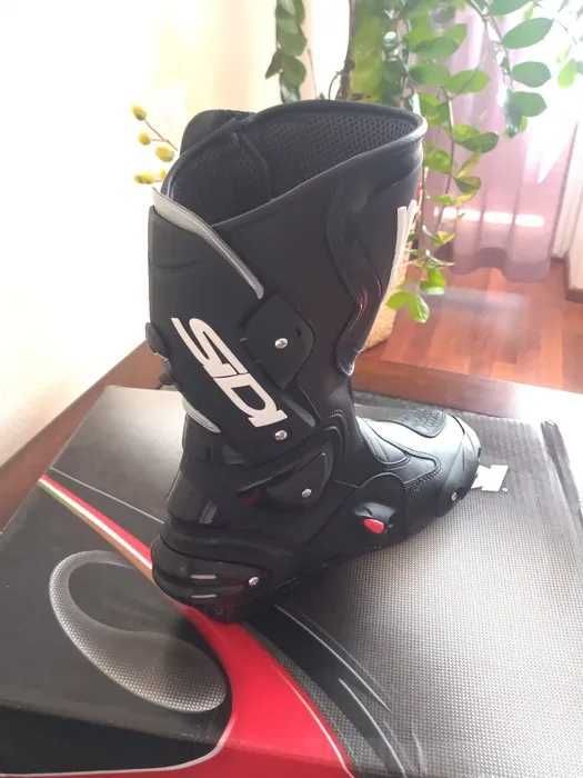 SIDI VERTIGO- obuwie sportowe motobike SIDI VERTIGO, czarno-czerwone